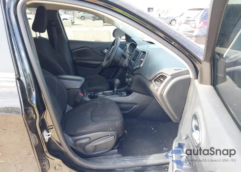 2019 Jeep Cherokee Latitude z USA, uszkodzony, nr VIN 1C4TJLCD1KD297348